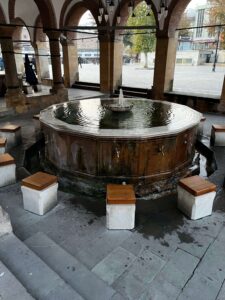 Yılanlı Külliyesi