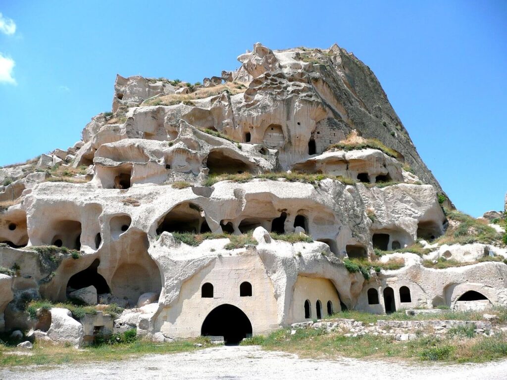 Uçhisar Kalesi