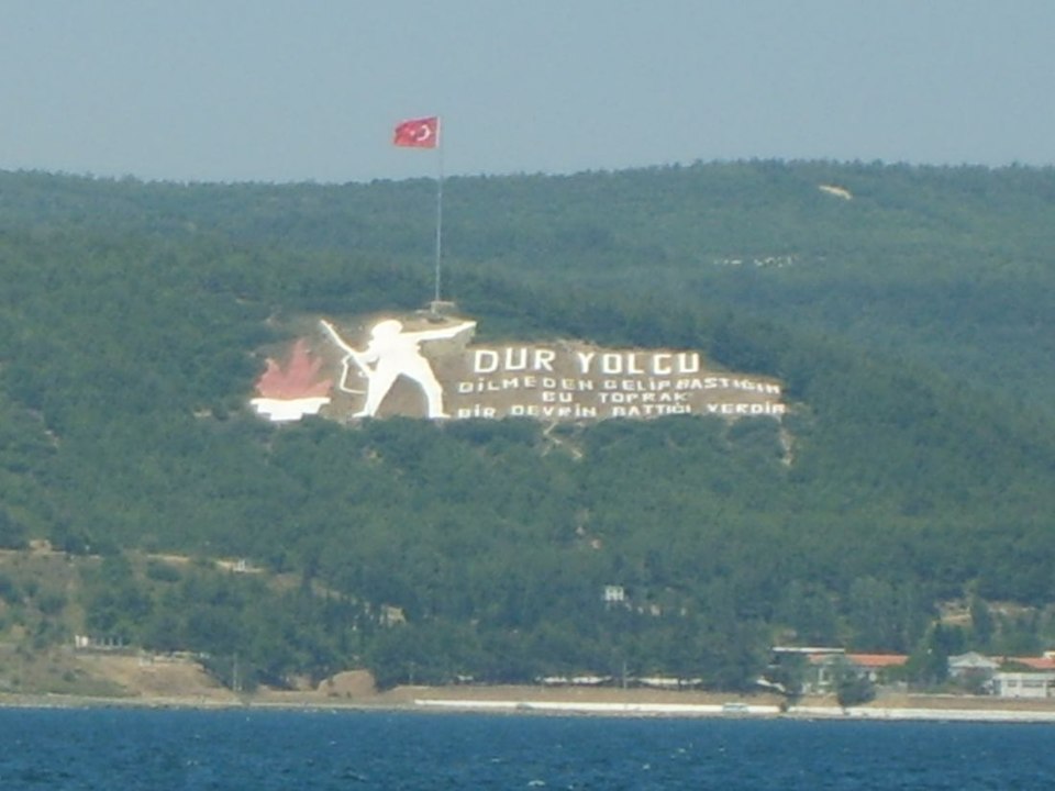 Çanakkale Şehitler Abidesi: Kahramanlık Destanının İzinde Anlam 