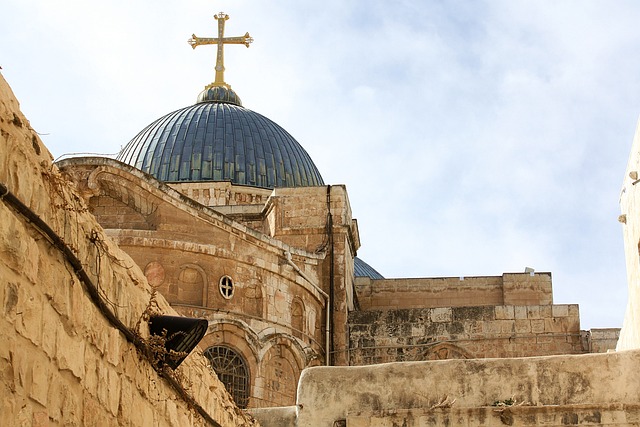basilica-of-the-holy-sepulchre-2070814_640 basilica-of-the-holy-sepulchre-2070814_640