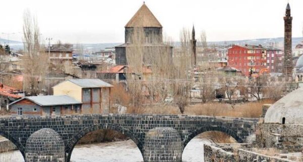 kars Taş Köprü